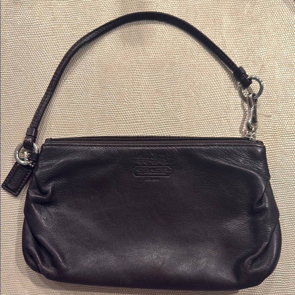 Coach Black Leather Clutch Wristlet Perfeft Size